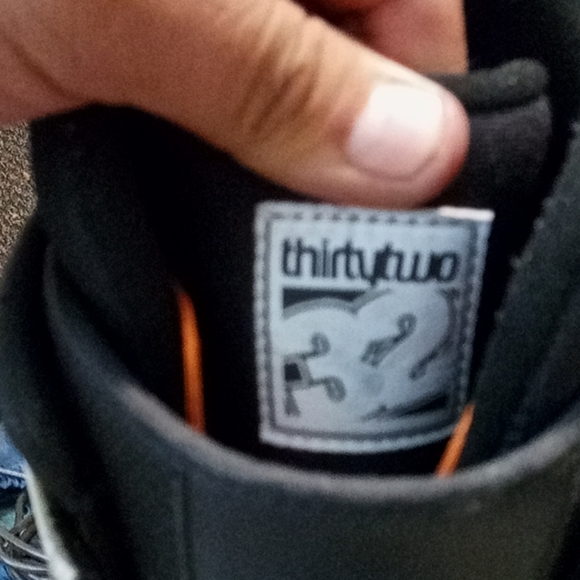 120 - Picture 3 of 5